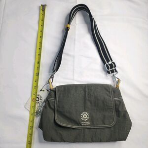 Kipling Ivette KI7867 T92 Green Moss J23 Purse Handbag